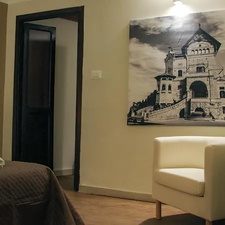 Casa Carolino Palermo