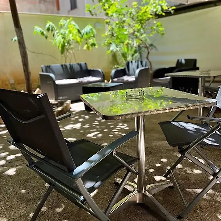 Alojamento de Acomodação e Pequeno-almoço Le Porte Di