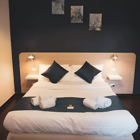 Dhome Bed & Breakfast *