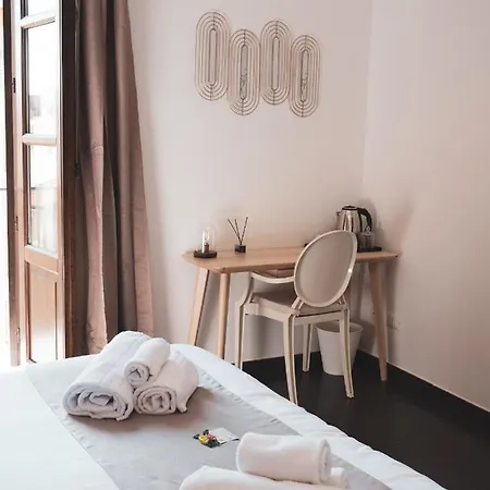 Dhome Bed & Breakfast