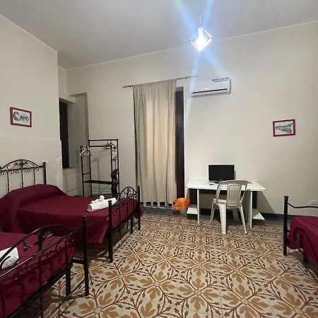 Guest house Maya Palace Real Centre Close To Cathedral *