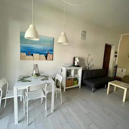 Cloe's House Apartment *