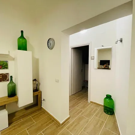 Mika House Penzion *