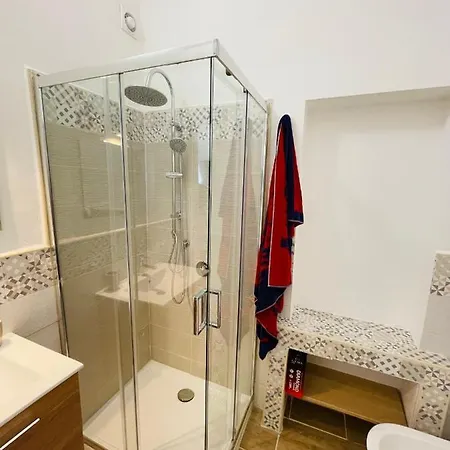 Mika House Penzion Palermo