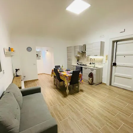 Mika House Penzion