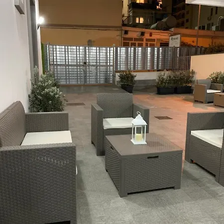 Apartment Rosato 2 - Moderno E Confortevole Con Spazio Esterno Tra Mondello E Il Centro Storico