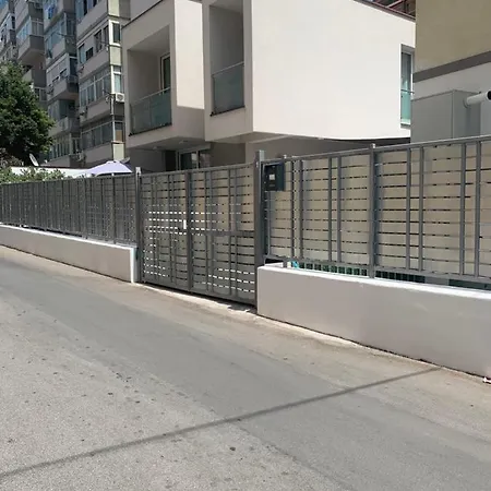 Rosato 3 - Moderno E Confortevole Con Spazio Esterno Tra Mondello E Il Centro Storico * Palermo