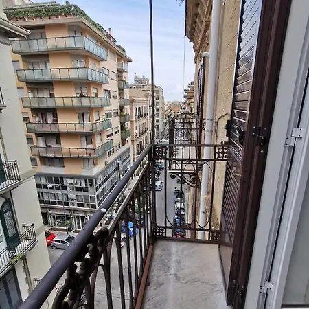 Dagnino House - Luxury In The Center Of Appartement *