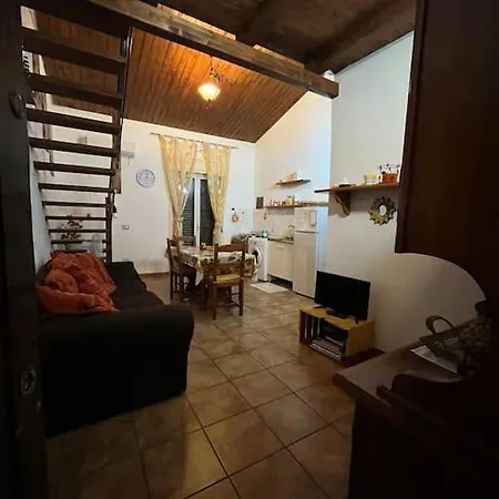 Skalsky Apartment, Borgo Vecchio, * Palermo