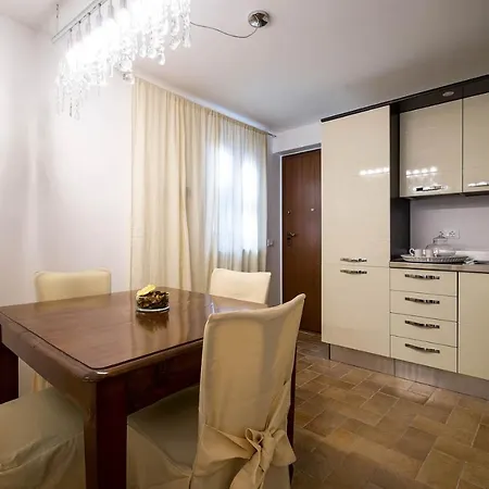Penthouse Luxury Quattro Canti Апартаменты Палермо