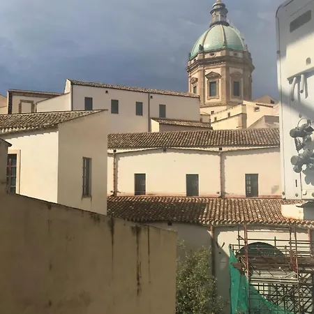 度假居 Ballaro *
