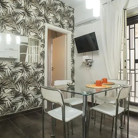 4 Canti Cozy In Via Maqueda Appartement *