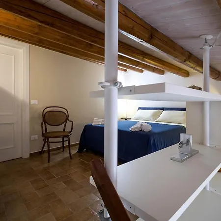 Penthouse Luxury Quattro Canti Палермо