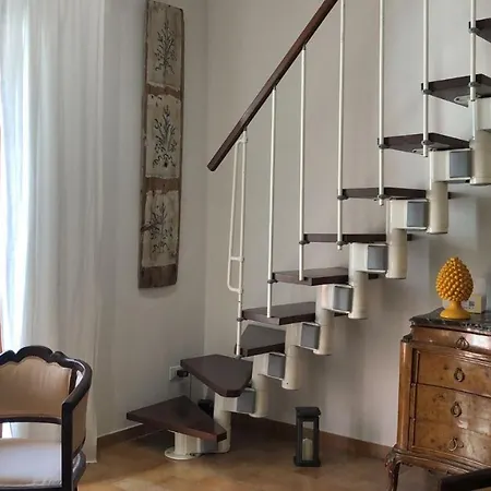 Penthouse Luxury Quattro Canti Апартаменты