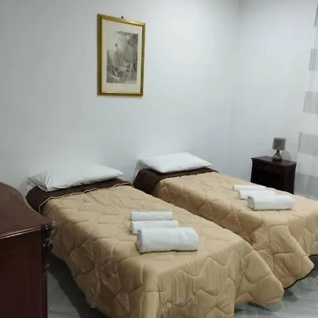 La Casetta Dei Limoni Apartment *