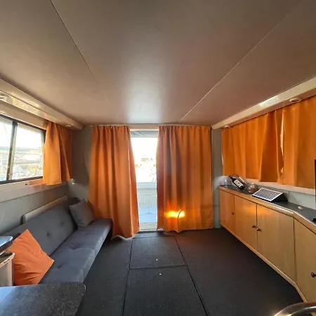Giorgia House Boat * Palermo