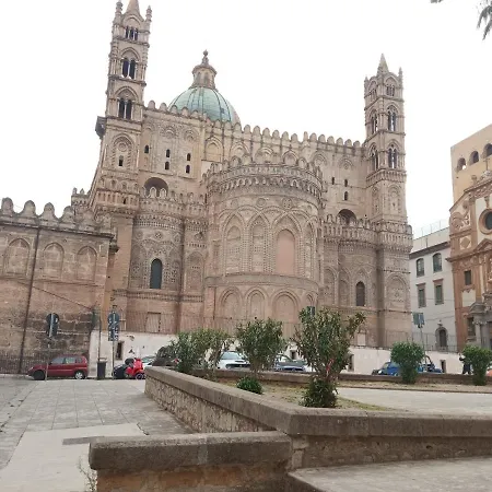 Apartment Zu' Nicola Palermo