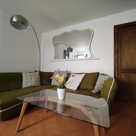 Ballaro Rooftop - Hot Tub - Bbq Apartment