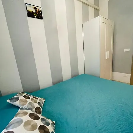 Olivuzza With Terrace Apartament Palermo