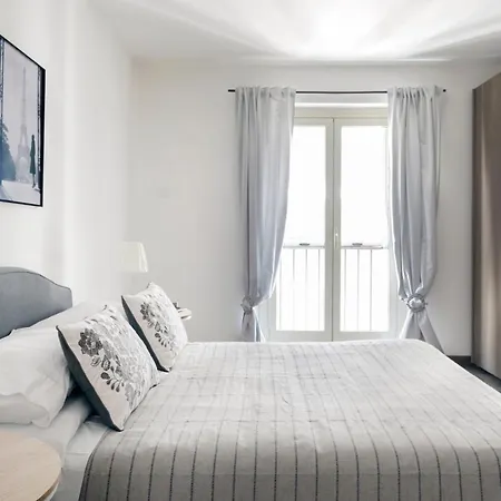 Vicolo Paterno Apartment *