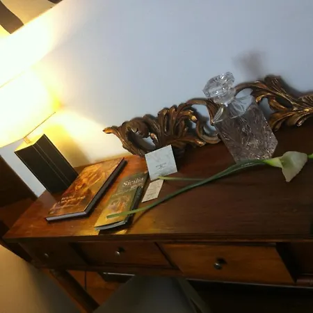 B&B Notarbartolo 3* Palermo