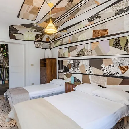 Ballaro Market Street Art Stylish Flat X10 Apartment Palermo