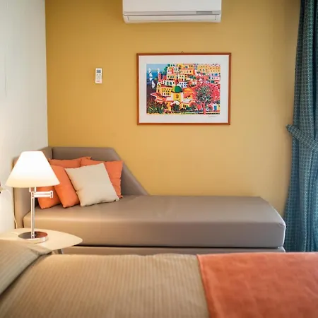 Athenaeum Hotel 3*