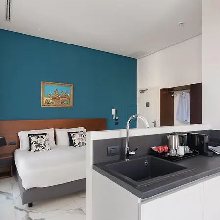 Palazzo Sovrana Serviced Luxury アパートホテル