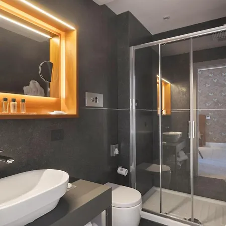 Palazzo Sovrana Serviced Luxury パレルモ