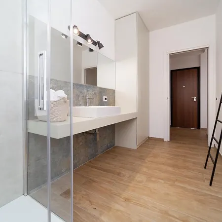Apartment Lovely *