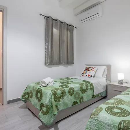 La Casa Di Nino Holiday home Palermo