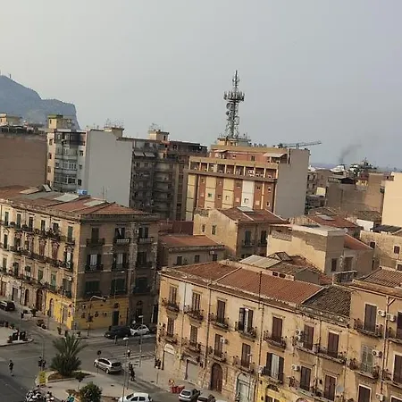 Apartmán Le Di Nick Corso Dei Mille 175 *
