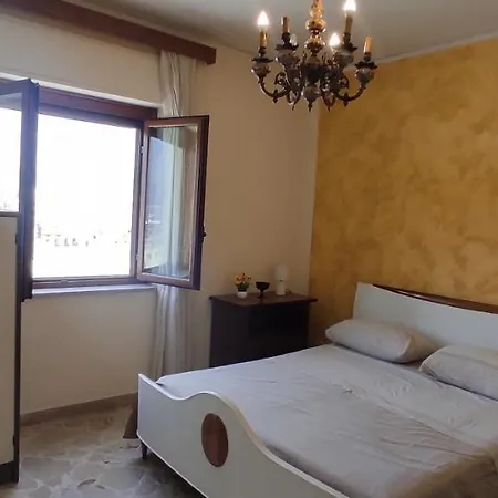 Le Di Nick Corso Dei Mille 175 Apartmán *