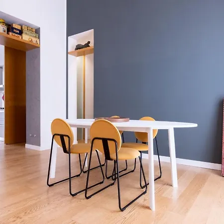 Oliveri Vintage House At Politeama *