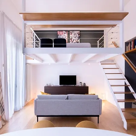 Oliveri Vintage House At Politeama *