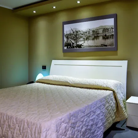 Ibis Styles Cristal 4*