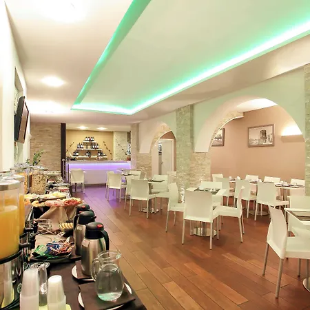 Ibis Styles Cristal Szálloda 4*
