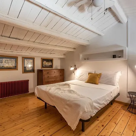 Santa Teresa With Terrace By Wonderful Italy Appartement Palermo