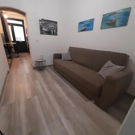 Apartment Rosina's Flat Palermo