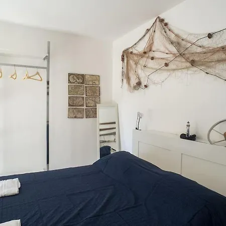Al Khalisa Bright And Cozy At Magione Apartment Palermo