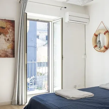 Apartment Al Khalisa Bright And Cozy At Magione *