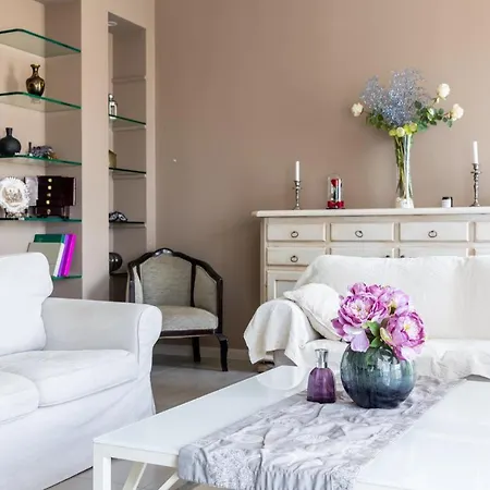 Central Suite