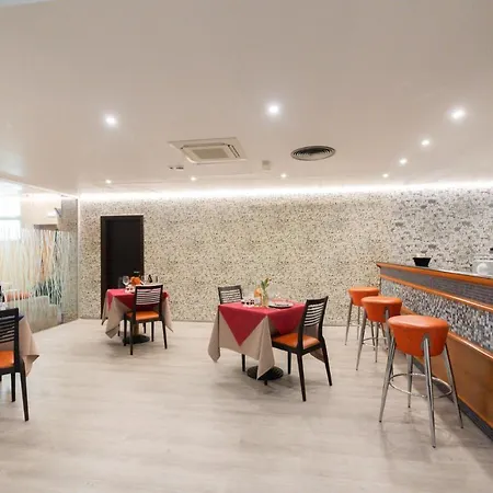 Athenaeum 3*