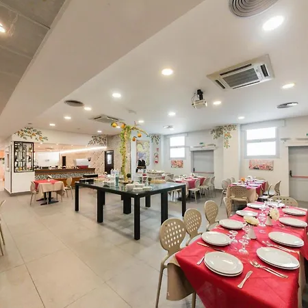 Athenaeum Hotel 3*