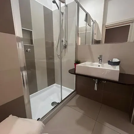 Amarillo 3*