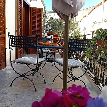 Апартаменты Penthouse Luxury Quattro Canti