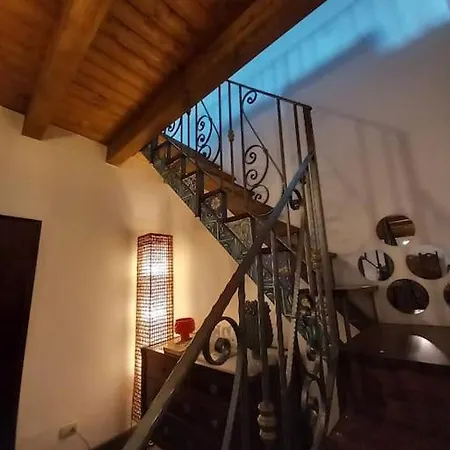 Casa Bosco A Ballaro Lägenhet *
