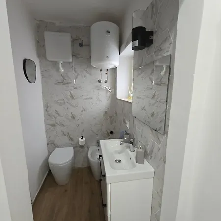 Apartment Virginia House1 *