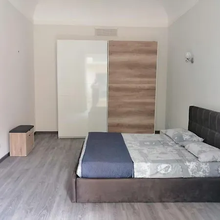 Apartament Bb45 Superior Holiday's House Cir 19082053c204471 Palermo