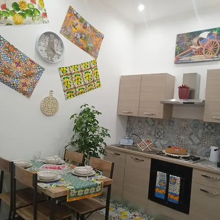 Al Cortile Del Capo Holiday home Palermo